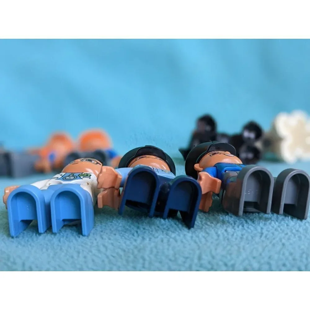 9 Piece Lego Duplo Town Figurines Replacements Bundle Lot w/ 2009 Postman